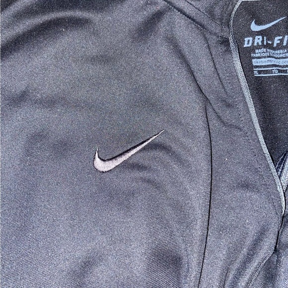 Nike 1/4 zip - Picture 5 of 7